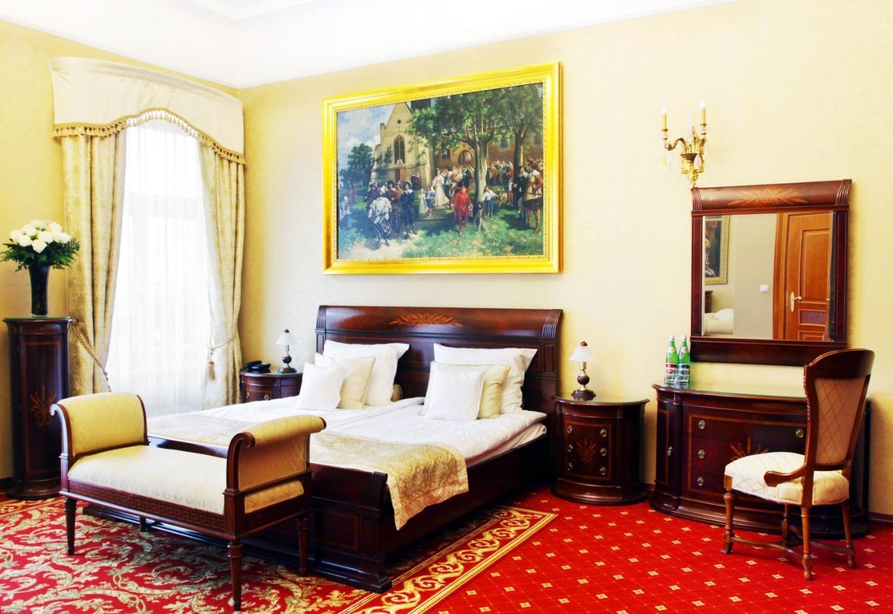 Palac Zelechow Spa & Wellness Экстерьер фото