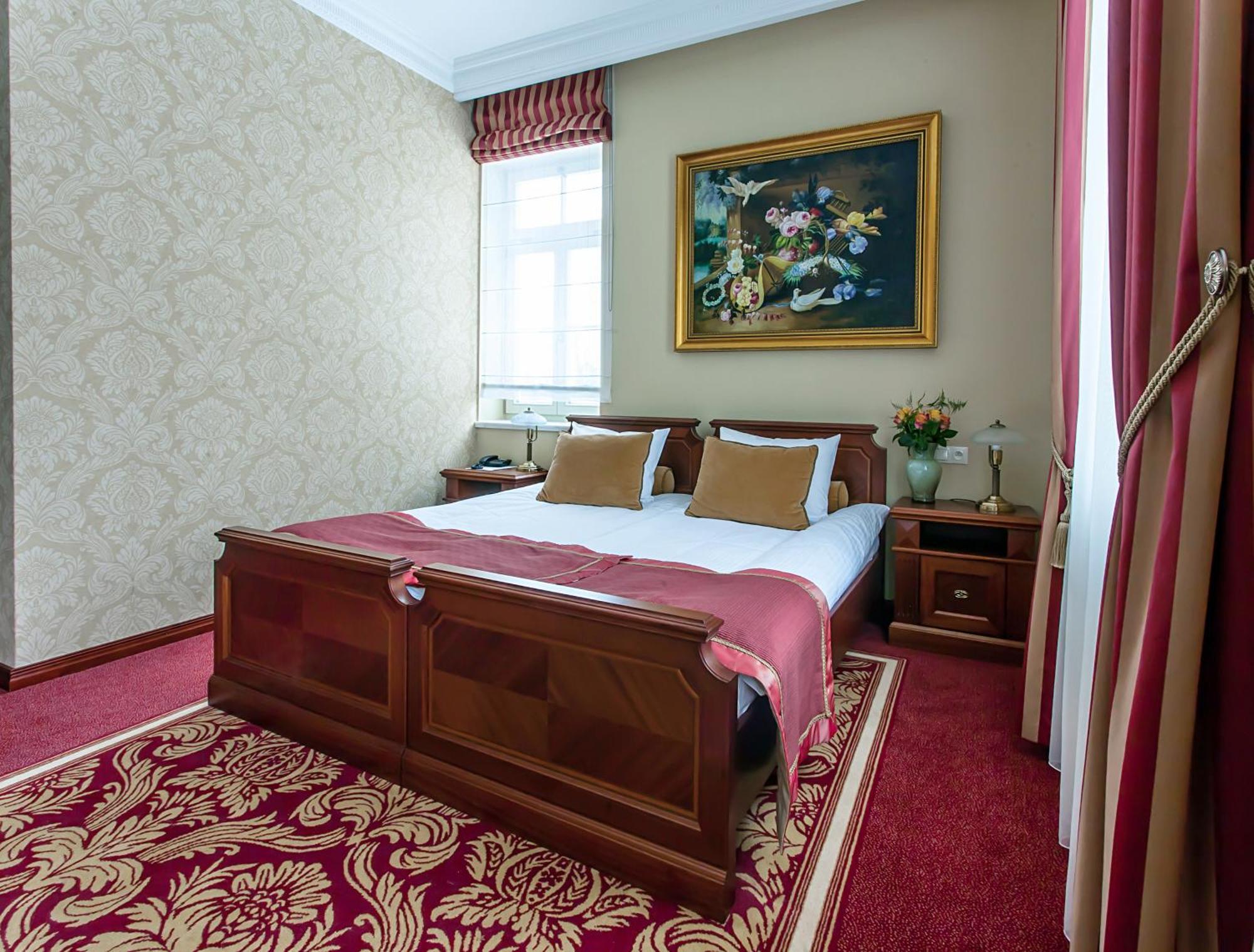 Palac Zelechow Spa & Wellness Экстерьер фото